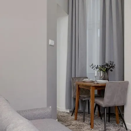 Classy Cracow Apartments Rakowicka By Noclegi Renters Krakow Exterior photo