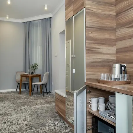 Classy Cracow Apartments Rakowicka By Noclegi Renters Krakow Exterior photo